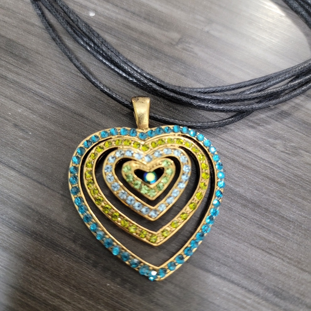 Choker - Picture 2 of 2